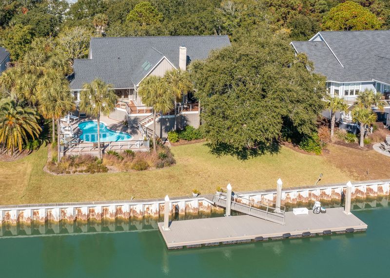 47 Waterway Island Dr, Isle Of Palms, SC 29451