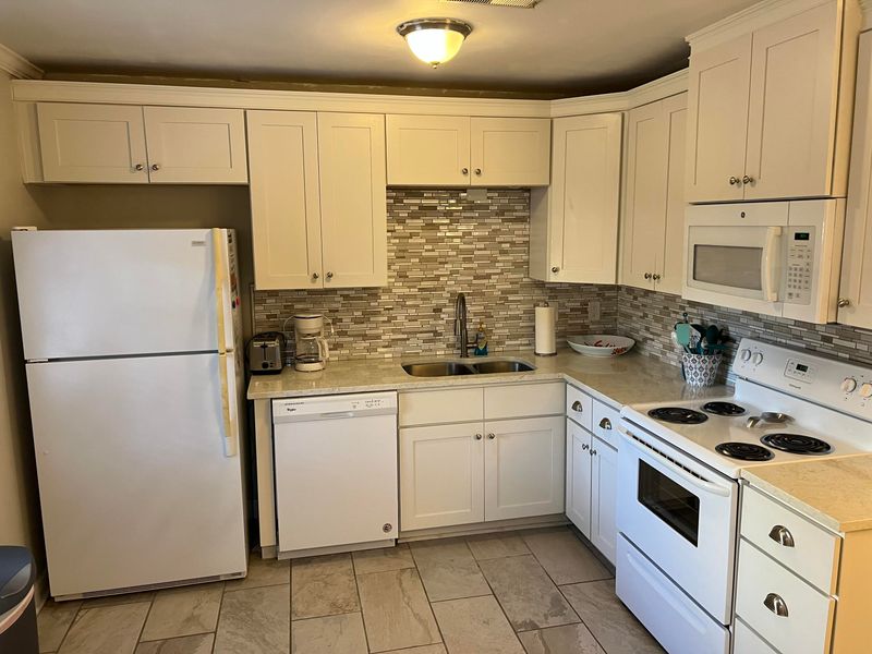 1152 Julian Clark Rd, Charleston, SC 29412