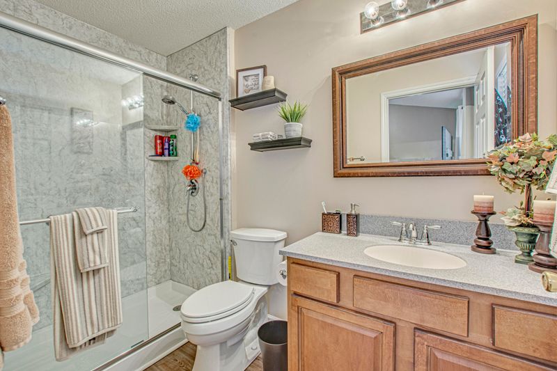 100 Macy Cir, Goose Creek, SC 29445