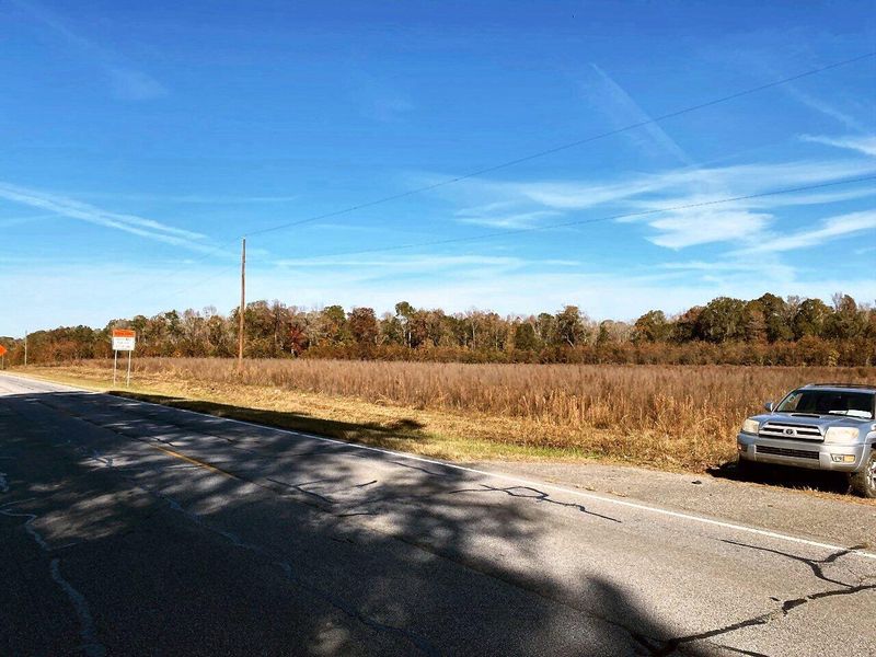 1 State Rd, Holly Hill, SC 29059