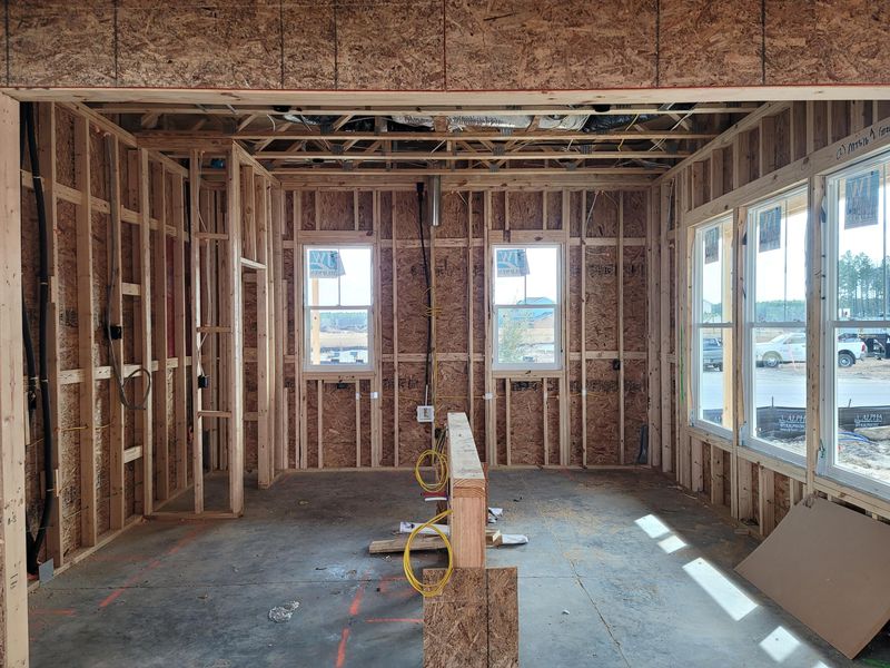 180 Midtown Ave, Summerville, SC 29486