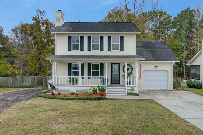 159 Kingsbridge Dr, Goose Creek, SC 29445