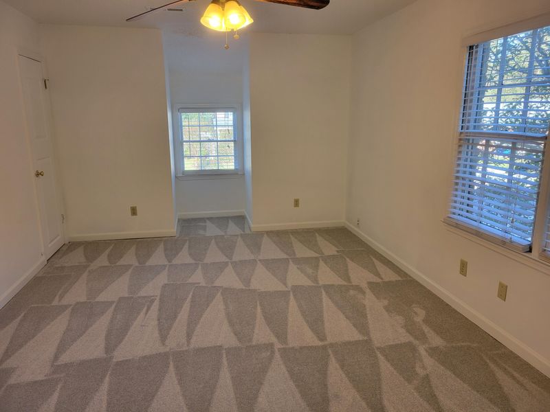 1643 Sulgrave Rd, Charleston, SC 29414