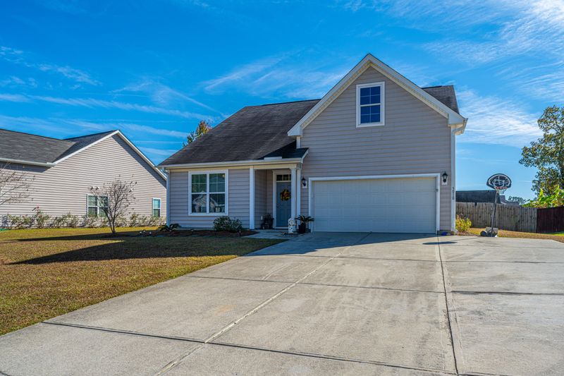 3010 Gulfstream Ln, Ridgeville, SC 29472