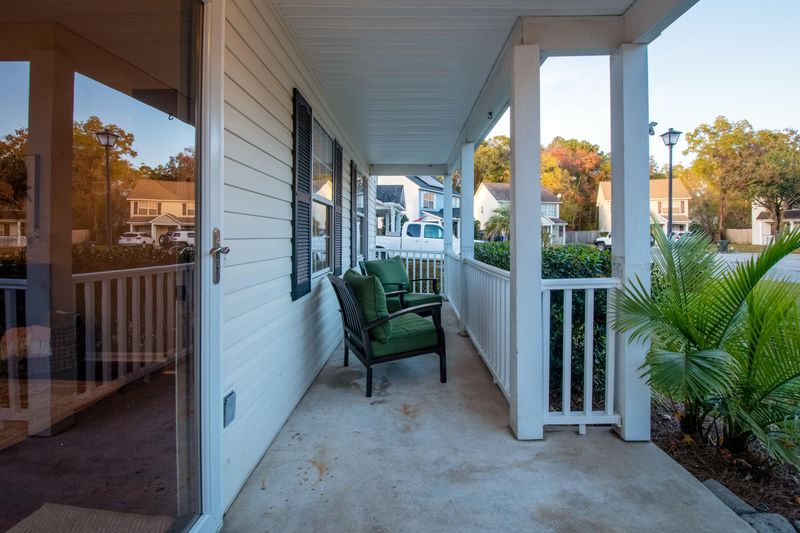 9 Timberleaf Ct, Charleston, SC 29407