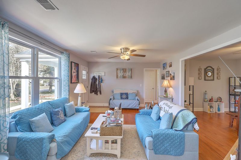 4812 Boulevard Ln, North Charleston, SC 29405