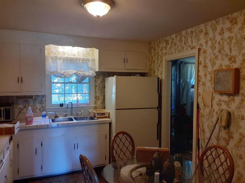 1344 Pooshee Dr, Charleston, SC 29407