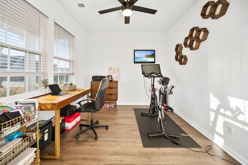 417 Spanish Wells Rd, Summerville, SC 29486