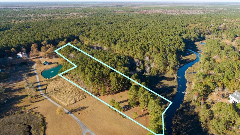 7011 Durgin Pl, Awendaw, SC 29429