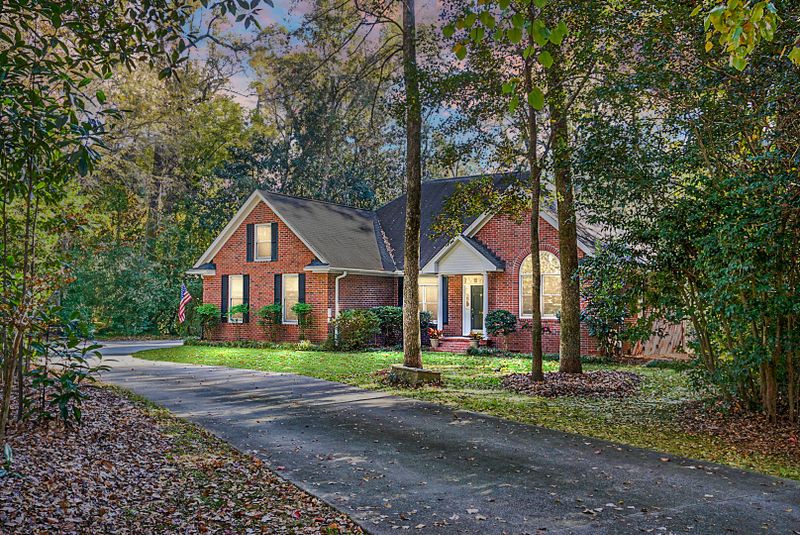 116 Spring House Rd, Summerville, SC 29483