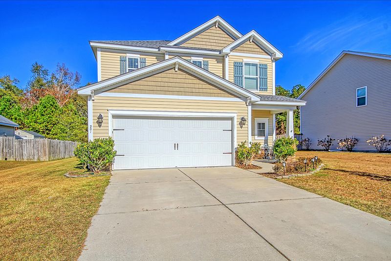 201 Meadow Wood Rd, Summerville, SC 29486