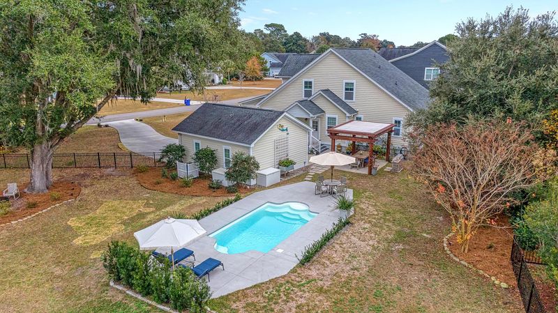 3153 Fosters Glenn Dr, Johns Island, SC 29455