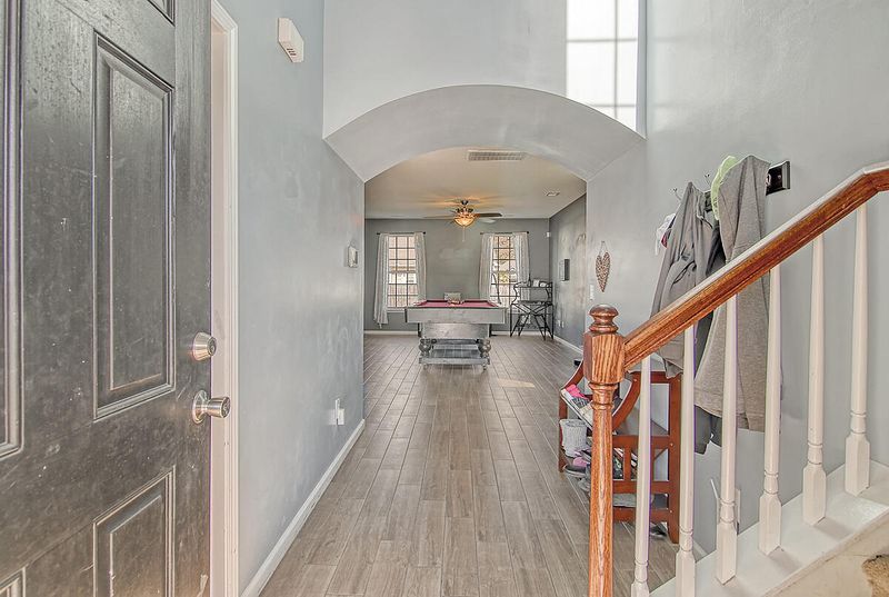 7666 Haywood St, North Charleston, SC 29418