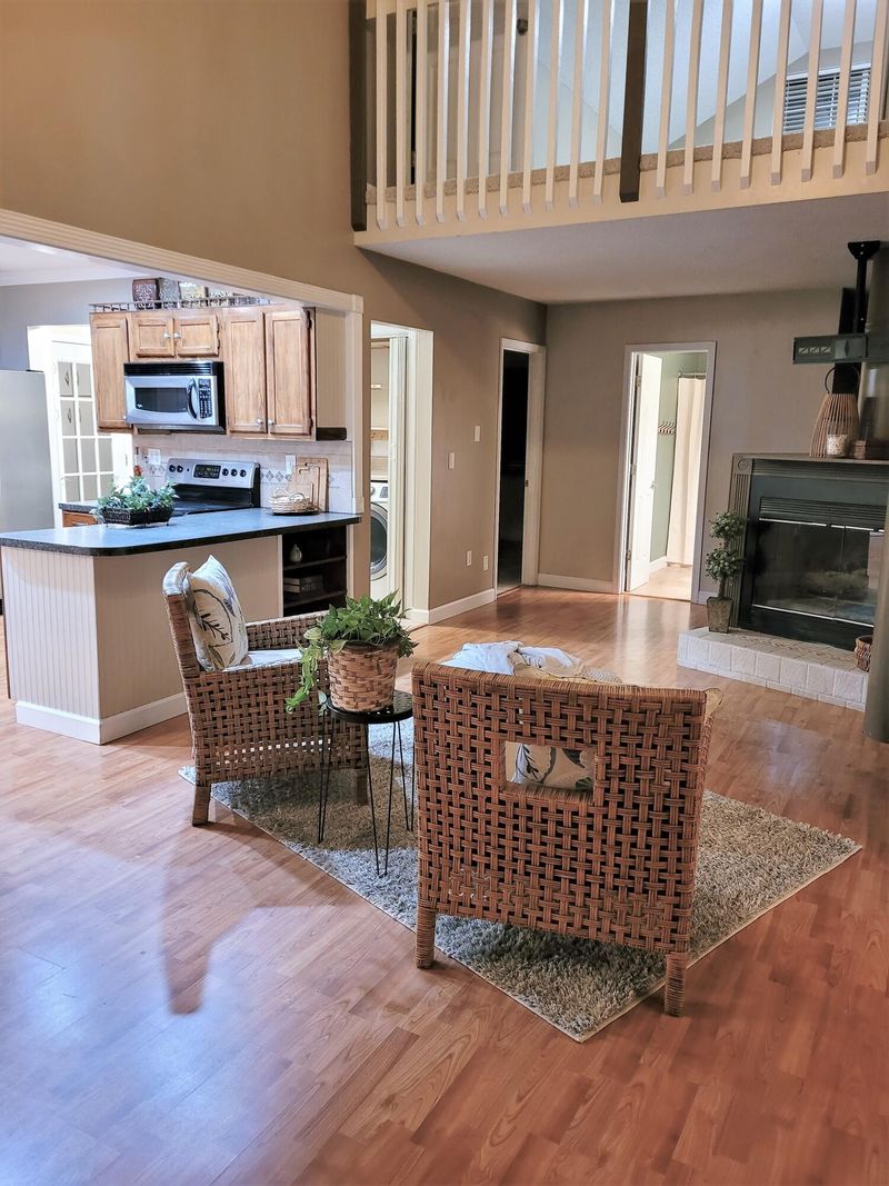 511 Dolphin Dr, Summerville, SC 29485