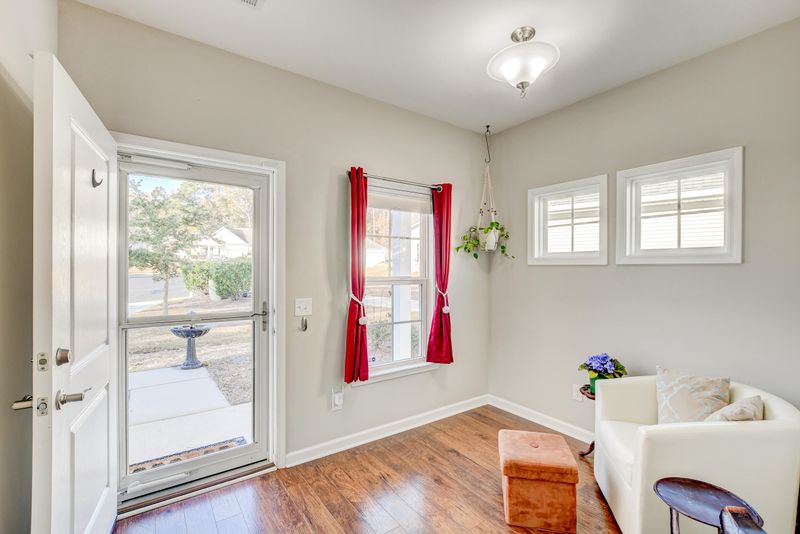 9134 Southern Grove Ct, North Charleston, SC 29406