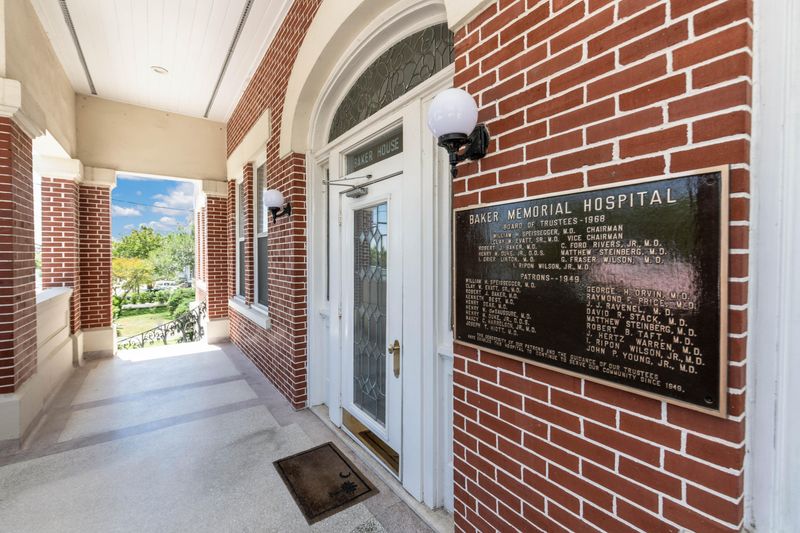 55 Ashley Ave #14, Charleston, SC 29401