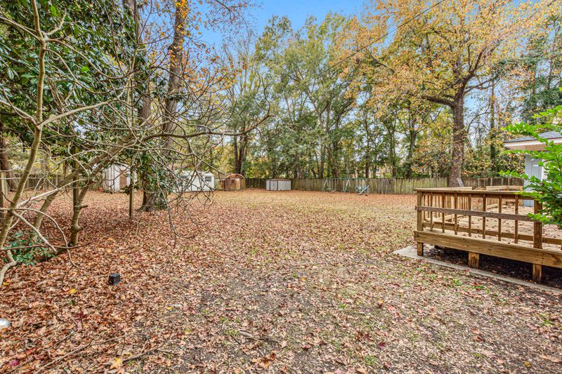 1633 Wilton St, Charleston, SC 29412