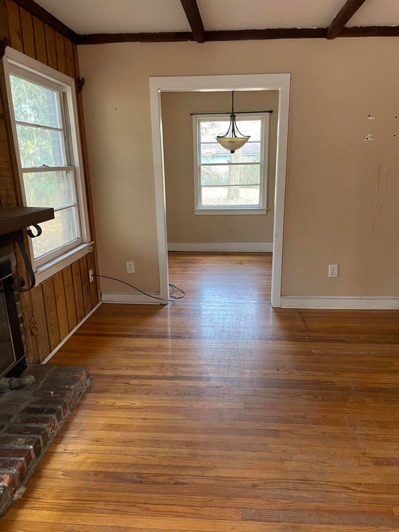 5434 Paul St, North Charleston, SC 29406