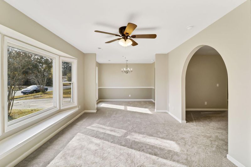 230 Loblolly Cir, Ladson, SC 29456
