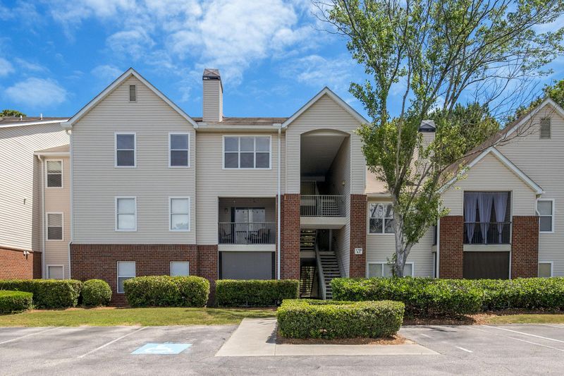 2011 N Highway 17 #1700s, Mount Pleasant, SC 29466