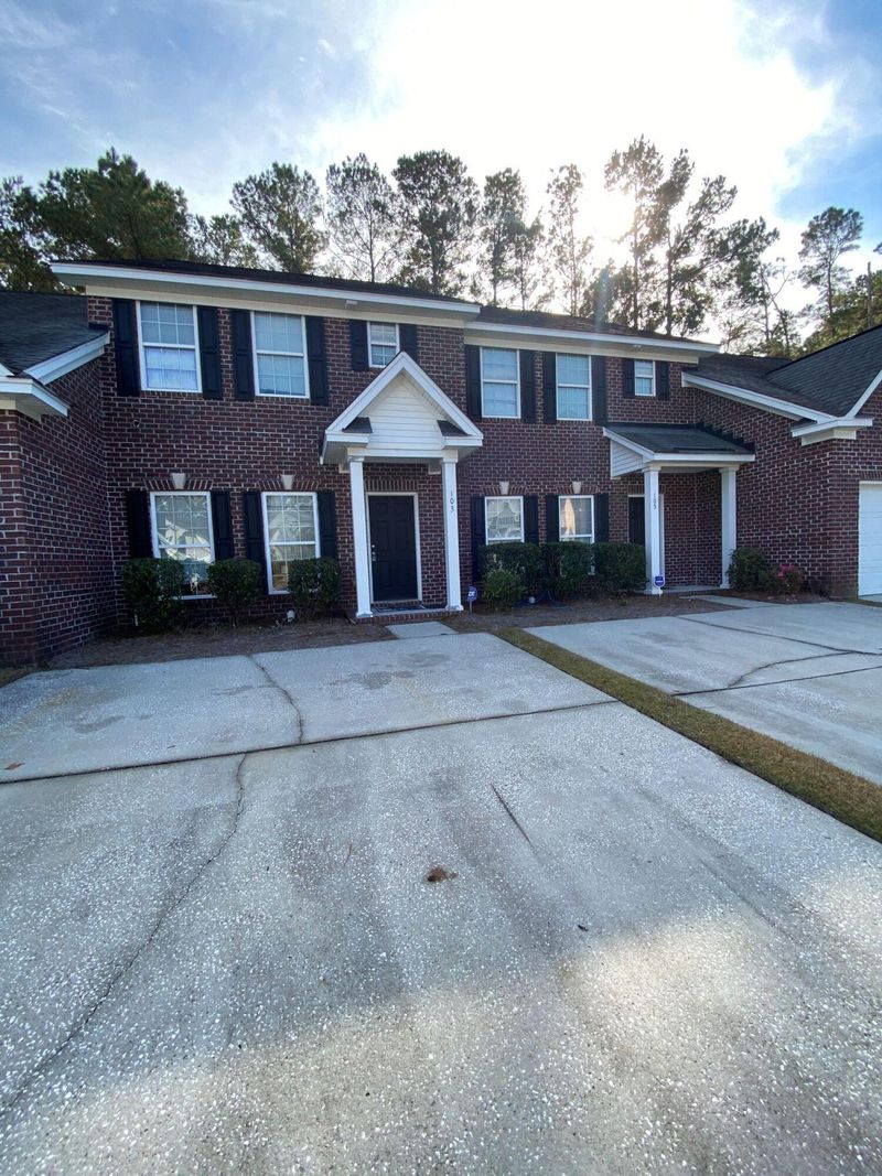 103 Napoli Ct, Ladson, SC 29456