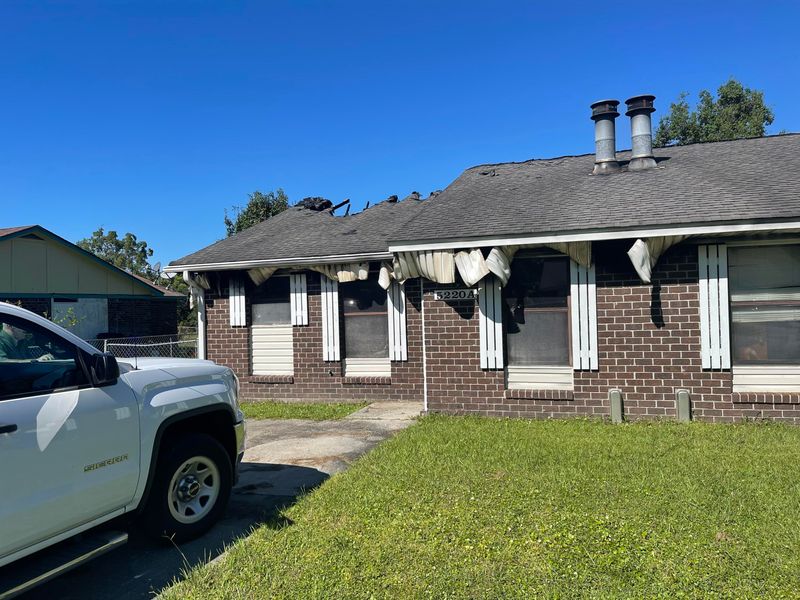 5220 Napoleon Dr, North Charleston, SC 29418