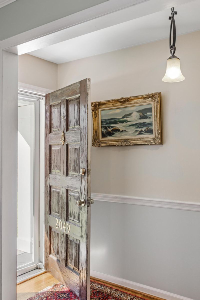 2049 Church Creek Dr, Charleston, SC 29414