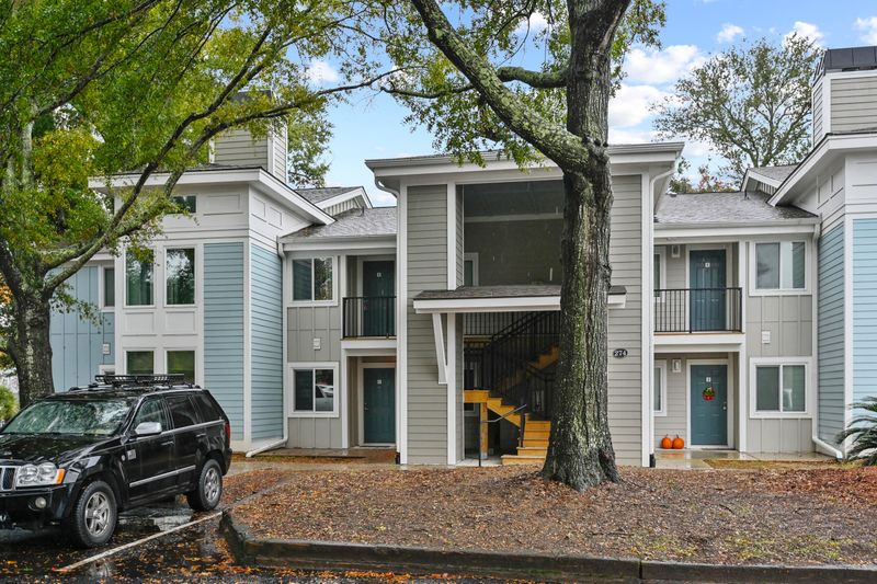 274 Alexandra Dr #1, Mount Pleasant, SC 29464