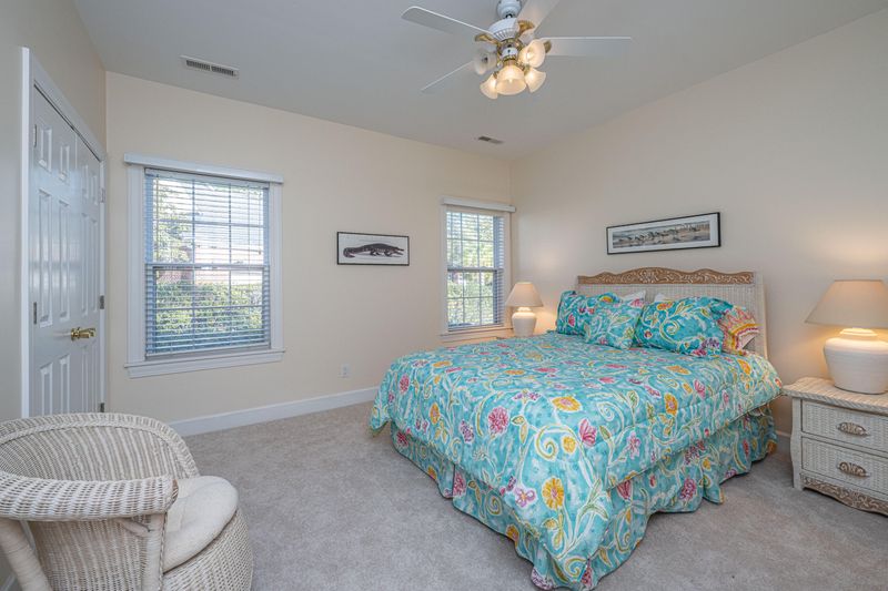 4223 Sawgrass Dr, North Charleston, SC 29420