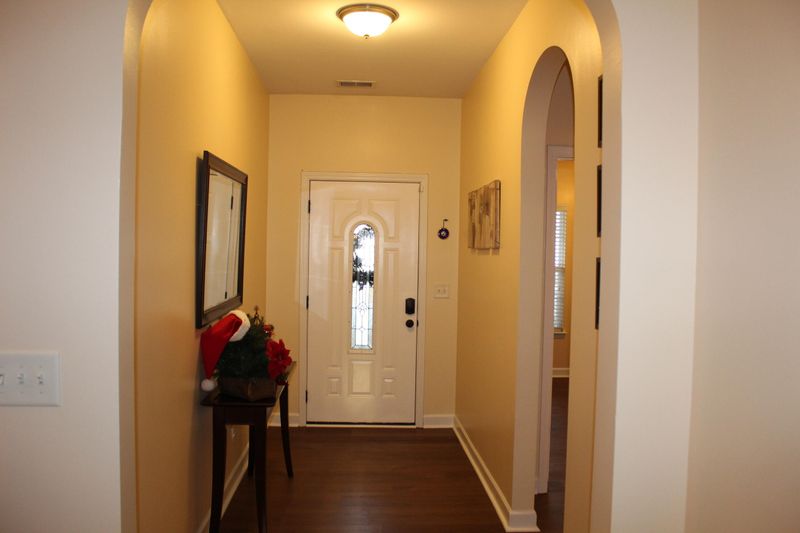 505 Crossland Dr, Moncks Corner, SC 29461