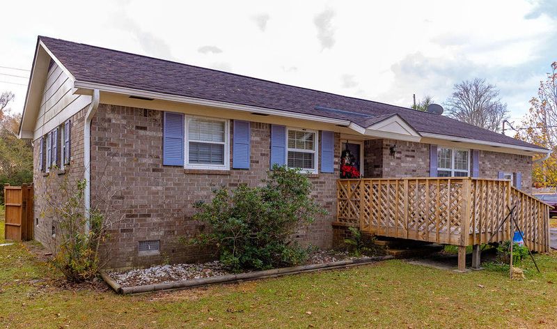 99 Warren St, Moncks Corner, SC 29461