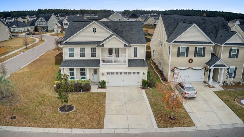 476 Whispering Breeze Ln, Summerville, SC 29486