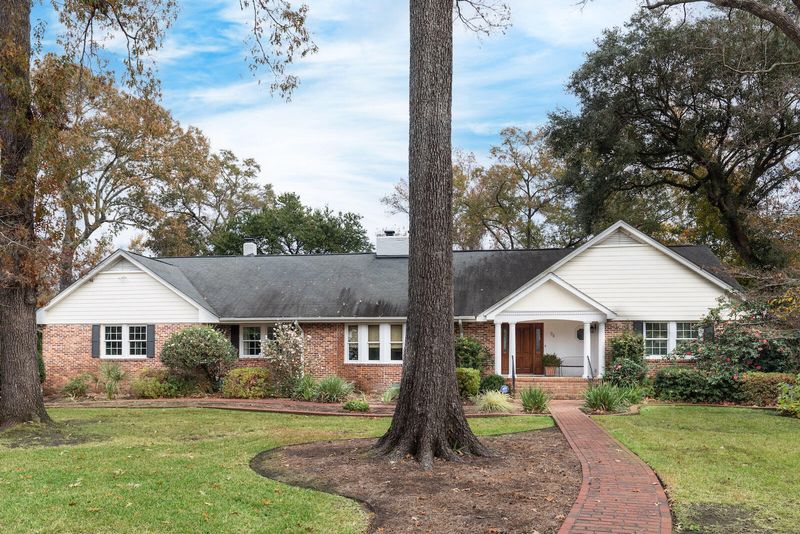 34 Jamestown Rd, Charleston, SC 29407