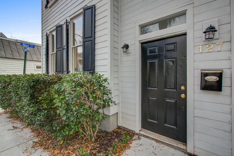 127 Line St, Charleston, SC 29403