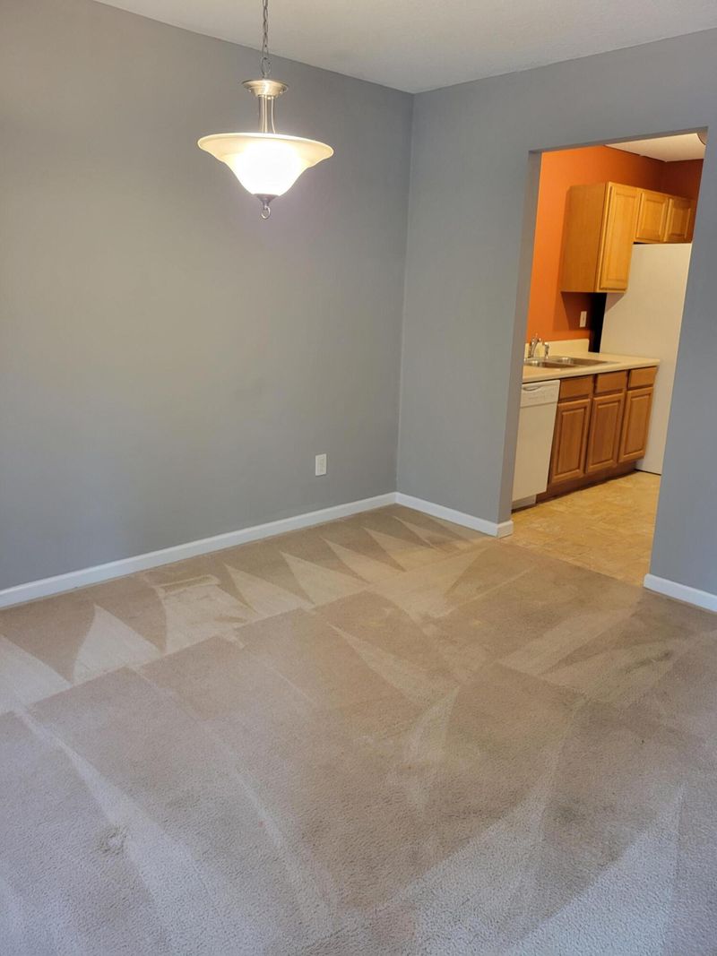 7857 Park Gate Dr, North Charleston, SC 29418