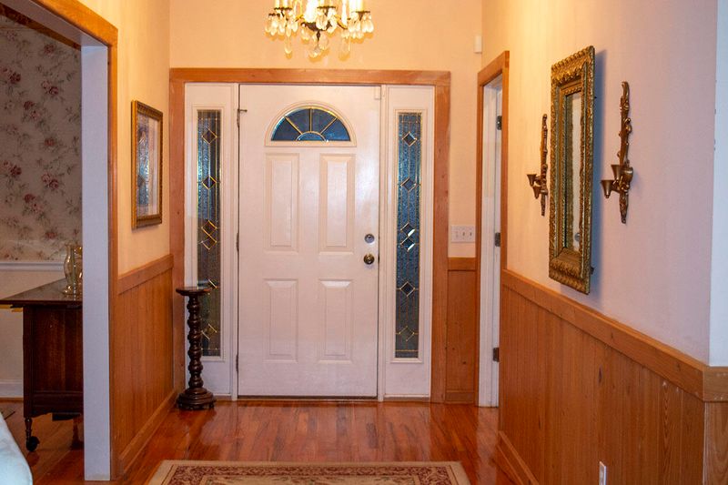 66 Barony Ct, Edisto Island, SC 29438