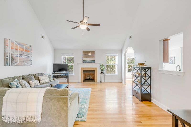 620 Stoneboro Ct, Charleston, SC 29412