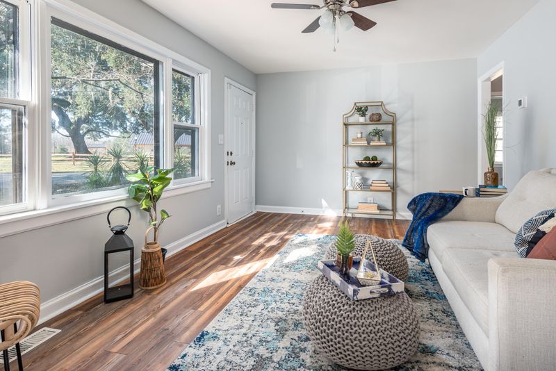 301 Anne St, Goose Creek, SC 29445