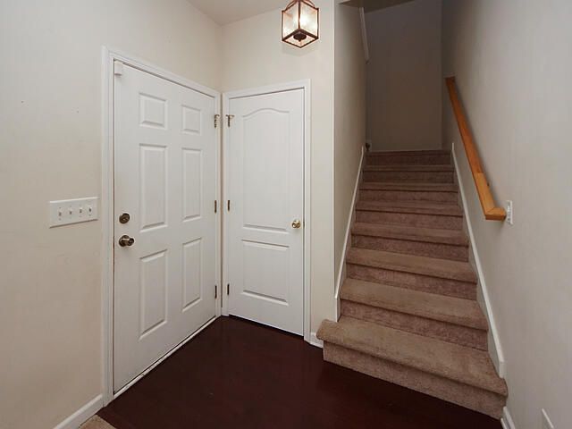 110 Broad River Dr, Summerville, SC 29485