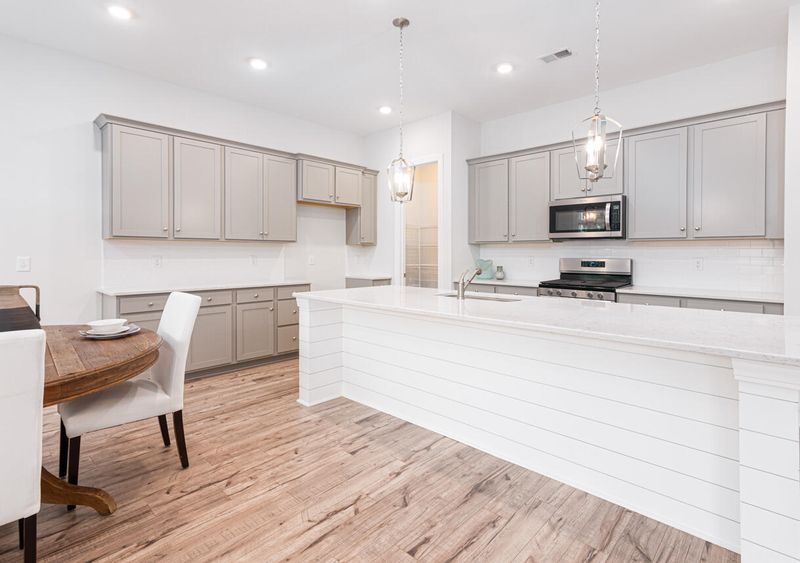 455 Trotters Ln #18, Moncks Corner, SC 29461