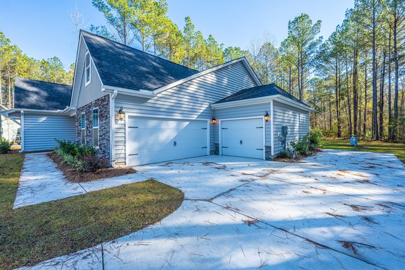 1130 Etowah Dr, Ridgeville, SC 29472