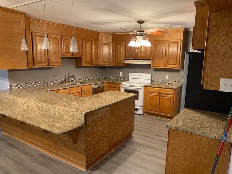 223 Dogwood Ave, Goose Creek, SC 29445