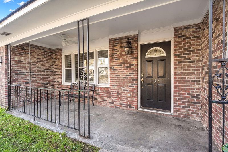 134 Rahway Rd, Goose Creek, SC 29445