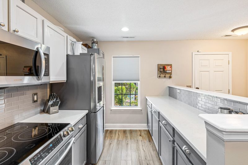 124 Darcy Ave, Goose Creek, SC 29445