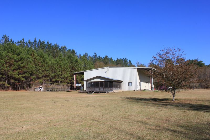 912 Sugar Hill Rd, Saint George, SC 29477