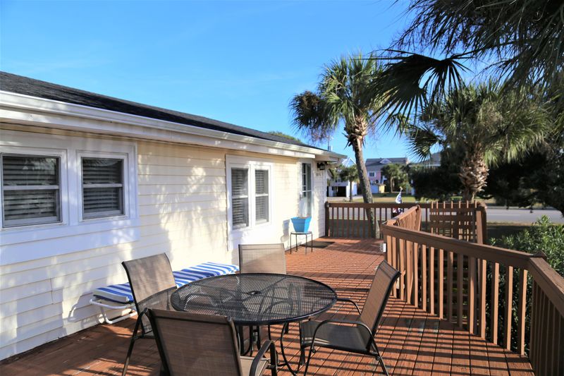 2303 B Murray St, Edisto Island, SC 29438