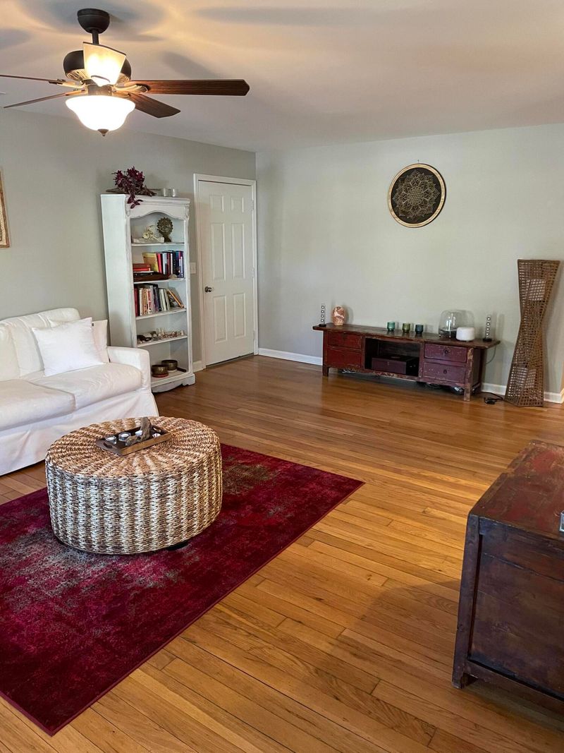 4617 Marlboro Pl, North Charleston, SC 29405