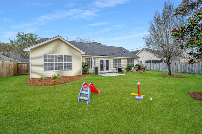 440 Cabrill Dr, Charleston, SC 29414