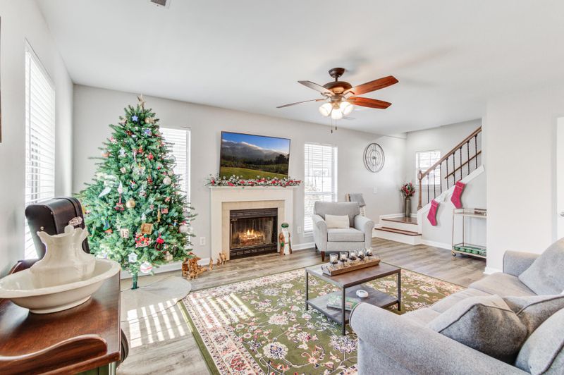 230 Hastings Dr, Goose Creek, SC 29445
