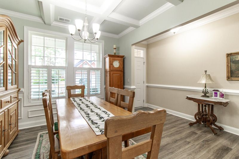417 Prestwick Ct, Summerville, SC 29483